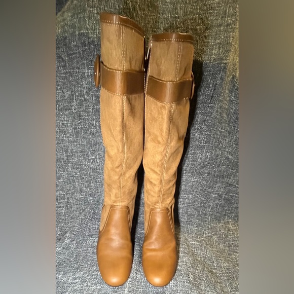 Predictions Shoes - Predictions Brown Boots Size 9